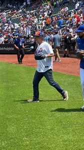 478K views · 6K reactions | Page McConnell of Phish throws out the first pitch at Citi Field. | SNY | Facebook