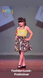 ✨ Glamour, Actitud y Pasarela en la Preliminar de Miss Puerto Rico Girl 2025 ✨ Ayer nuestras candidatas deslumbraron con su Fashion Look en la preliminar de Miss Puerto Rico Girl 2025, celebrada en el majestuoso Teatro Ideal de Yauco. 💫 🔥 Proyección, seguridad y elegancia se apoderaron del escenario, demostrando que no solo es cuestión de vestimenta, sino de actitud y confianza. Cada paso en la pasarela reflejó el esfuerzo, la disciplina y el talento de nuestras reinas en formación. 👑 ¡Defini