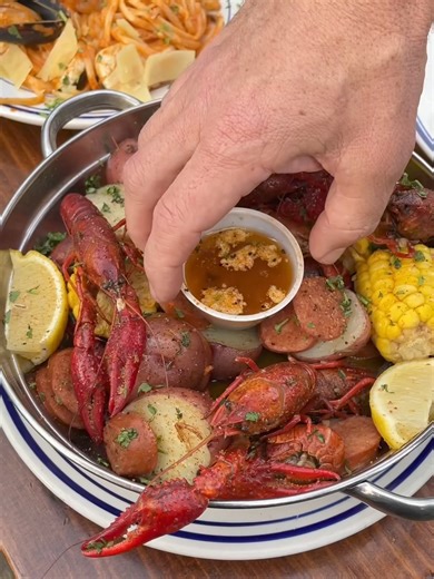 10K views · 38 reactions | CRAWFISH BOIL  Rustys Resturant on Santa Monica Pier | Los Angeles Eats | Facebook