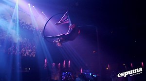 An acrobatic show every Wednesday at our #EspumaParty 🧜‍♀ Come and join us in the most #fun and #refreshing party on the island! 💦🙌 | Amnesia Ibiza