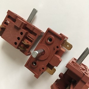 [Hot Item] Multi-Function Red/Black Rotary Switch Used in Electric Oven