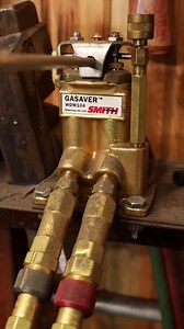 23K views · 483 reactions | Gas saver valve for torch #gassaver #torch #oxyacetylene #oxypropane #blacksmithing #blacksmithshop #shoptools #shoptip | Black Bear Forge | Facebook