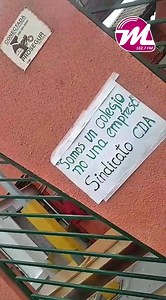 🔴 #MontecarloTeInforma: Manifestación de Profesores del sindicato CDA Colegio Diego de Almeyda, quienes necesitan ser escuchados por diferentes demandas ☝️ | Radio Montecarlo