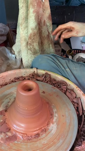 burgers#art #ceramics #pottery #nerd #wheel #artist #kickwheelsoon #trust