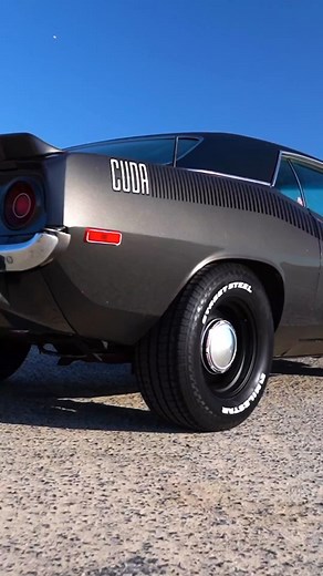 Style that’s impossible to replicate? @DWS_DarinsWorkshop Barracuda on 235/60R15 & 275/60R15 Streetsteels. #MilestarTires #NewTires #PerformanceTires #PlymouthBarracuda #Plymouth #Cuda #PlymouthCuda #Barracuda #ClassicMuscle #ClassicCars #AmericanMuscle #MuscleCars #MuscleCar #ClassicsDaily #V8Power #MuscleCarsDaily #AmericanMuscleCar | Milestar Tires