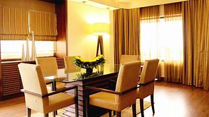 Embrace the monsoon magic from the comfort of our luxurious rooms at The Retreat Hotel and Convention Center, Madh island. To book, contact us at 022-50868686 or visit us at www.retreat-mumbai.com #RetreatResort #5StarResort #LuxuryResort #monsoonvibes #monsoonseason #rainydayactivities #rainydayvibes #rainydayfun #monsoonlove #funtimeswithfriends | The Retreat Hotel & Convention Centre, Madh Mumbai