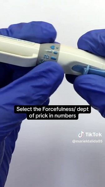 How to Use a Lancet with a Lancing Device