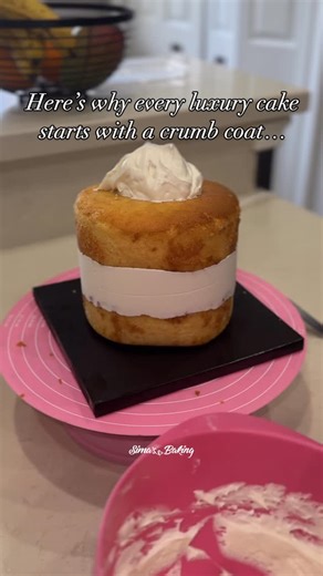 Sima’s Baking • Boutique Cakes & Luxury Desserts Artist on Instagram: "A flawless finish starts here… ✨ Crumb coat magic in the making! This 2-layer vanilla cake is filled with my light and dreamy vanilla whipping cream and wrapped in a silky smooth layer of Swiss meringue buttercream — the perfect blank canvas for what’s next. Boca’s favorite custom cakes are handmade with patience, precision, and passion 💛 📍 Boca Raton – Pick-up only 🎂 To order yours, visit www.simasbaking.com #simasbaking 