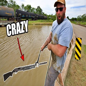 Magnet Fishing Deep in The Texas Bayou Uncovers Weapons.... 😱#magnetfishing #treasure #treasurehunt | 5050 Fishing