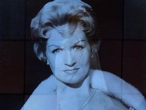 🇺🇸 SUE THOMPSON - Norman (1962) | Tuney Tunes