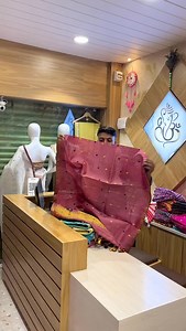 Booking number ☎️ 7002941250 . . . #memsaabjakhalabandha #mekhelasadoronline #womenswear #handloom #clothes | Memsaab