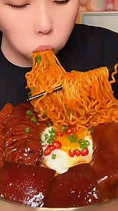 Slurpy Noodle Delight 🍜 | Simple, Hot & So Satisfying #NoodleLove #SlurpyNoodles #FoodieMood #ComfortFood #YummyEats | FoodHug