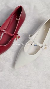 Step in style with Ichigo, untuk para pecinta flat shoes!😍 Shop yours now! ✨ #Evbid #EvbByEverbest #flatshoeswanitaevb #ootd #trending | Evb Indonesia