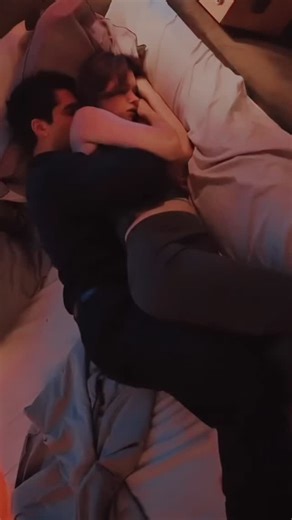 @cute.rumance on Instagram: "🤤🥵🥵"