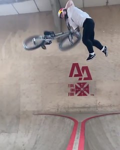 Jeeeeeez 😅 @kieranbmxreilly #tallorder #tallorderbmx #bmx | tall order BMX