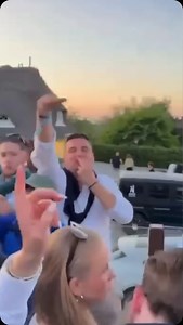 Und jetzt soll der Song verboten werden… | Florian Schroeder