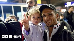Europe migrant crisis: Germany readies for 40,000 arrivals
