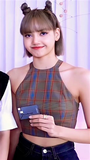 "Lisa Blackpink Pleasure Training 🤯🔥 Insane Dance Moves & Hot Workout!"#short video