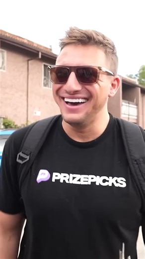 Steve Gives $100,000 In Compton | Bradley Martyn