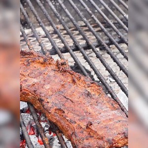 It’s a flavor face-off! Whether you’re team beef arrachera or chimichurri, Wild Fork has you covered this grilling season. | Wild Fork Foods