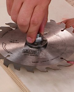 Automatic Saw Sharpener! | Crafty Panda