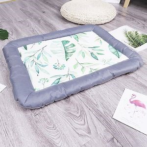 [Hot Item] Pet Summer Soft Cooling Mat Breathable Comfortable Cooling Pad for Dogs
