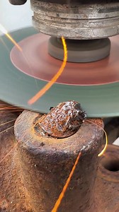 295K views · 1.1K reactions | Broken head screw extractor #Good tools to share #Slip screw extractor | Hardware tools | Facebook