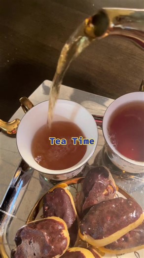 Tea is an aromatic beverage prepared by pouring hot or boiling water over cured or fresh leaves#srilankan#srilanka#dilma#blacktea#blackteachersontiktok#eve#tiktok#teat#teasty#evening#english#englishbrain#england#southeast#southeastasia#cylon#ceylanturk#hot#beverage#aroma