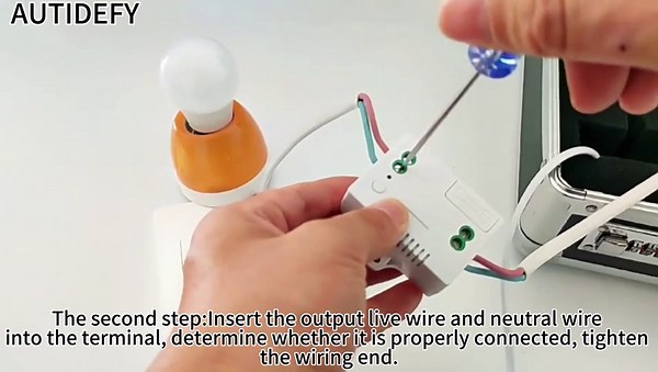 Self-generating Wall Wireless Switch and Receiver Kit, No Wiring Needed,12v Wireless Switch, Expandable Remote Light Switch Kit