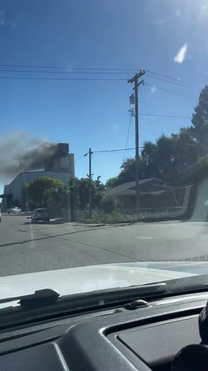 #RiceIncident (update) Here is a view of the fire as units first arrived at scene around 3:15pm today. | CAL FIRE/Butte County