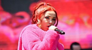 Doja Cat’s Carefree ‘Bottom B*tch’ Video Shows Off Her Skate Skills