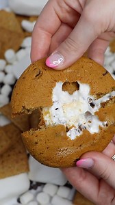 Treat yo’self ✨🍪🍫 #howdoyouhotbox Did you know you can bring home your favorite cookie dough to bake at home? Pick up for Take n’ Bake pack next time you have a sweet tooth craving. #Cookies #cookiesofinstagram #giftdelivery #hotboxcookies #hotboxcookiescomo #stlouismo #lawrenceks #stcharlesmo #nationalshipping #nationwidedelivery | Hot Box Cookies