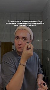 Tu peux commencer à construire ta liberté dès maintenant, pour enfin quitter ce travail qui ne te rend pas heureuse. J’ai mis du temps à faire le premier pas pour lancer mon business digital, c’est pour ça qu’avec mon aide, je veux que tu ne réfléchisses pas trop et que tu commences à construire ton propre business, celui qui t’aidera bientôt à démissionner de ce travail. ⚠️ Mais d’abord, enregistre cette vidéo, je sais que tu en auras besoin plus tard. 1. Ouvre un nouveau compte Instagram Oui,