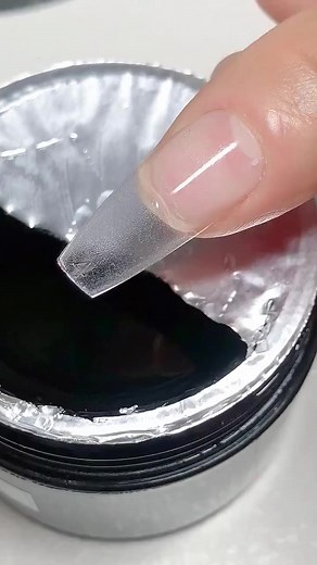 Clear nail design #clearnailsdesign #nailsart #nailsoftheday | 𝙏𝙖𝙩𝙩𝙤𝙤𝙨