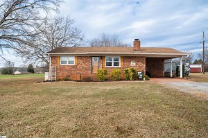 905 Henderson Road, Chesnee, 29323, 1579992,