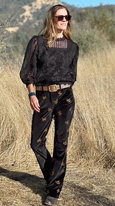 Join us LIVE @ 11 AM/PT Fashion, food, fun. First dibs on new intros with premiere pricing during the show! As always we’ll have giveaways! Hope we see you today~ link to live in stories ❤️ Cheers love xxx #theportercollective #liveshopping | Porter Art Guild