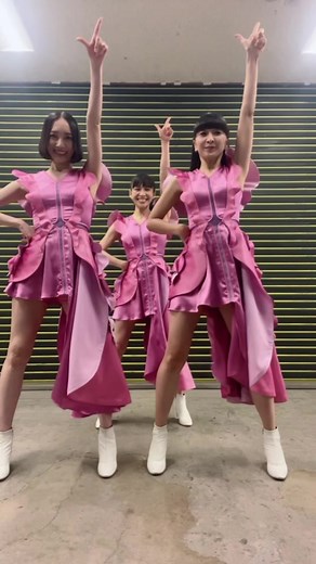 Perfumeの振り付けで楽しむライブダンス！