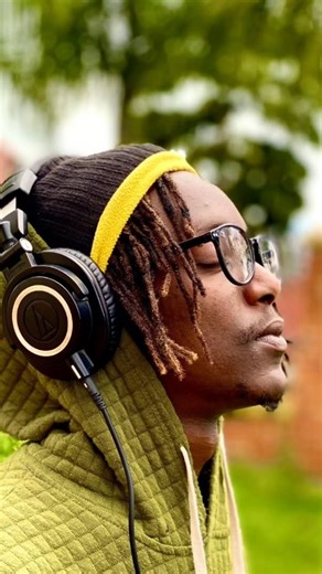 3.1K views · 29 reactions | AMASHUSHO: @icenova1 uri mu baraperi beza u Rwanda rufite yashyize hanze indirimbo nshya yise 'Akaryoshye' yakoranye na @kushbeatzmusic usanzwe atunganya indirimbo mu buryo bw'amajwi. #inyarwanda #inyarwandamusic | inyarwanda.com | Facebook