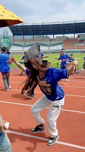 Di joged ica cellow keu gaes 😂💃🏻 #Itingchanel | Iting Chanel