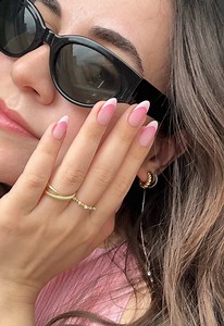 Pink Ombre French Tips: Cute Pink Nail Art Ideas