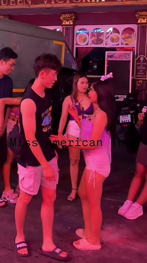Explora la Vida Nocturna en Pattaya, Tailandia