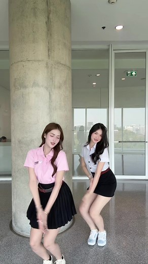 พบปะสองสาวหมอลำไอดอลสุดน่ารัก