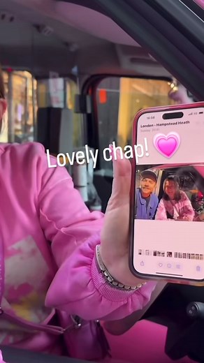 The taxi drivers story who picked up Harry in London a few days ago. 💖@pinklondontaxi: Picked up this young fella on my way home tonight. We got chatting and I said "You really sound like Harry Styles " He said "That's because I am Harry Styles" He was such a friendly young chap! #harrystyles #london #theheath #pink #londontaxi #kindness #love | Delphia Xhs