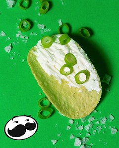 Name a more iconic duo than Sour Cream and Onion… we’ll wait. | Pringles