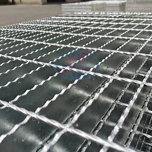 [Hot Item] High Quality Steel Grating with Zinc Coating Galvanized 30mm 40mm Customised Specifications Gi Steel Grating for Transport