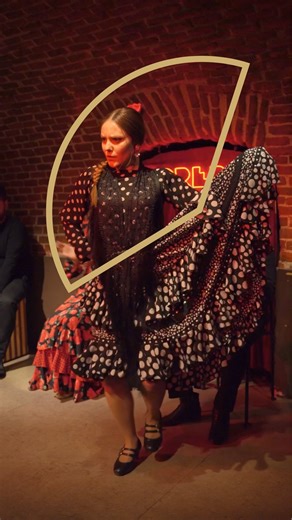 Deja que el espíritu del flamenco se apodere de todos tus sentidos en la cueva de ladrillo. 💃🏼 Tres pases diarios del mejor flamenco: 18:00, 19:30 y 21:00. 📍 Calle de la Cruz 26 - A 2 minutos andando desde Sol. #essentialflamenco #flamenco #tablaoflamenco #tablaotorero #tablaoenmadrid #flamencoenmadrid #bailaora #planesenmadrid #quehacerenmadrid | Essential Flamenco Madrid