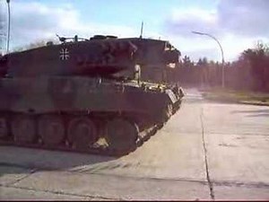 Leopard 2 A4 einbremsen (Nach Austasuch aller Kettenpolster)