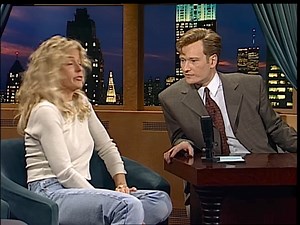 Farrah Fun Clip: Farrah Fawcett on Conan O'Brien, 1994 discussing her poster and "The Substitute Wife." #farrahfawcett #farrahfawcettmajors #charliesangels #1970stv | The Farrah Fawcett Fandom
