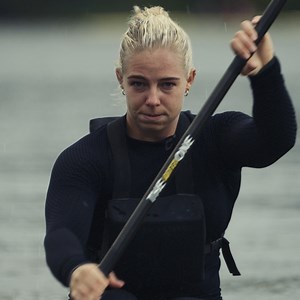 Vores Team Danmark-atlet, Emma Aastrand Jørgensen, satte sig et mål om at kvalificere sig til OL i Paris 2024 – og til VM i weekenden gjorde hun netop dette 💪 Emma vandt sølv i K1 500m og guld i K2 500m med sin makker Frederikke Hauge Matthiesen. Nu er det næste mål at vinde guld i Paris 🙏 Vi hepper på dig hele vejen 🙌 Team Danmark | PureGym DK