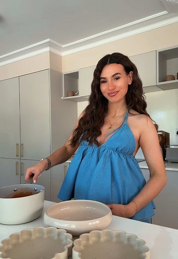 Brittany (@brittanyhmiller)’s video of pumpkin bread